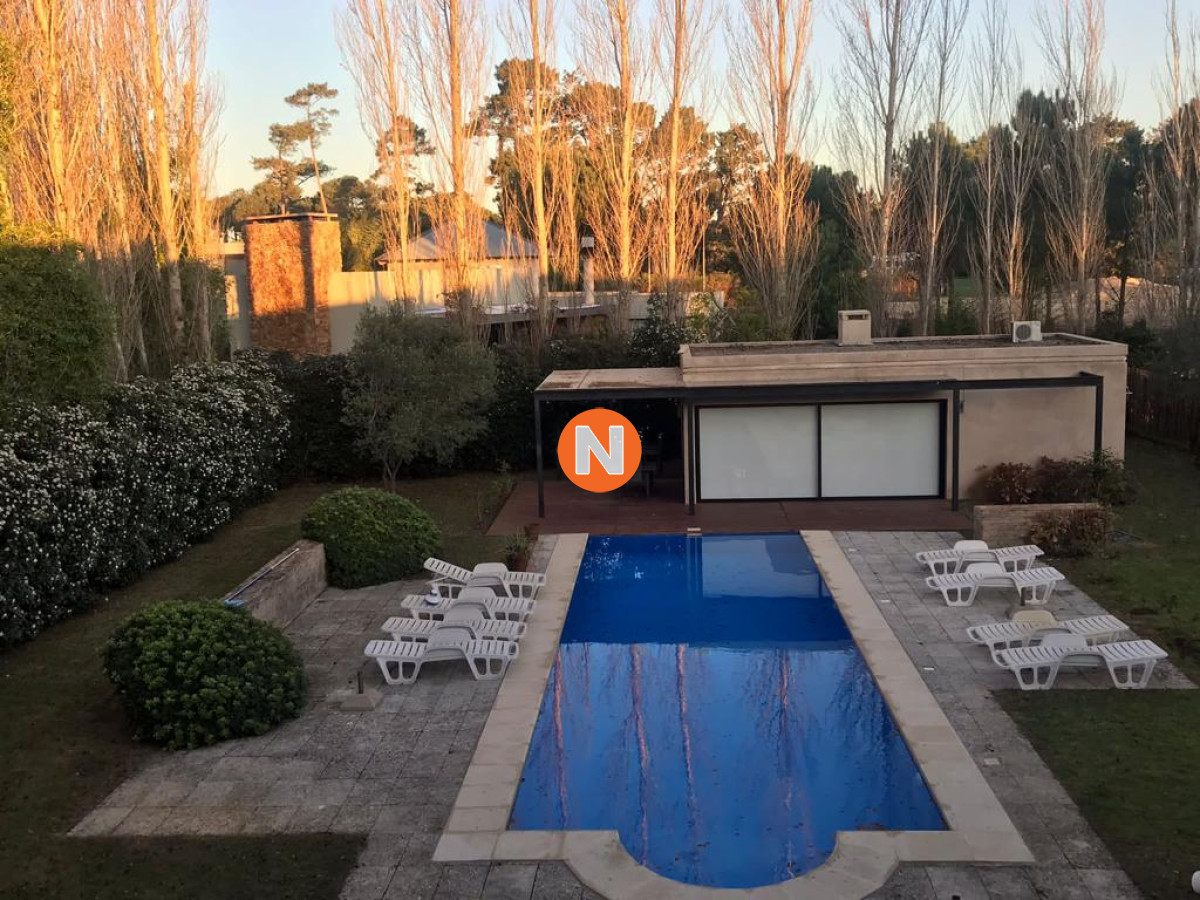 Casa Ref.209043 - Espectacular Casa venta y alquiler de temporada