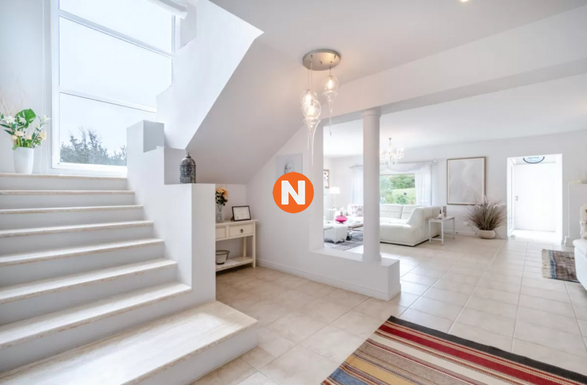 Casa Ref.219673 - Casa en Venta en la Brava de 5 dormitorios