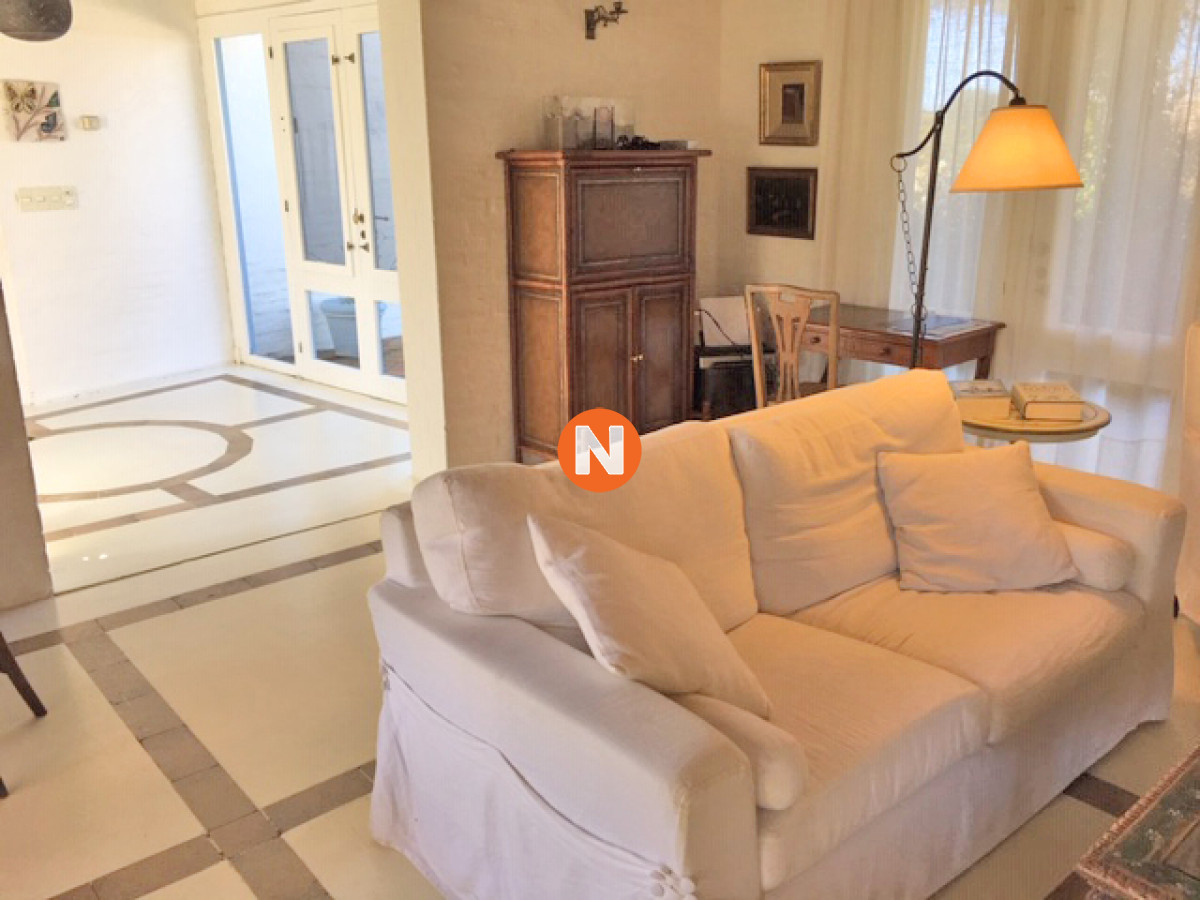 Casa Ref.214552 - Hermosa casa en una  zona privilegiada venta y alquiler temporada