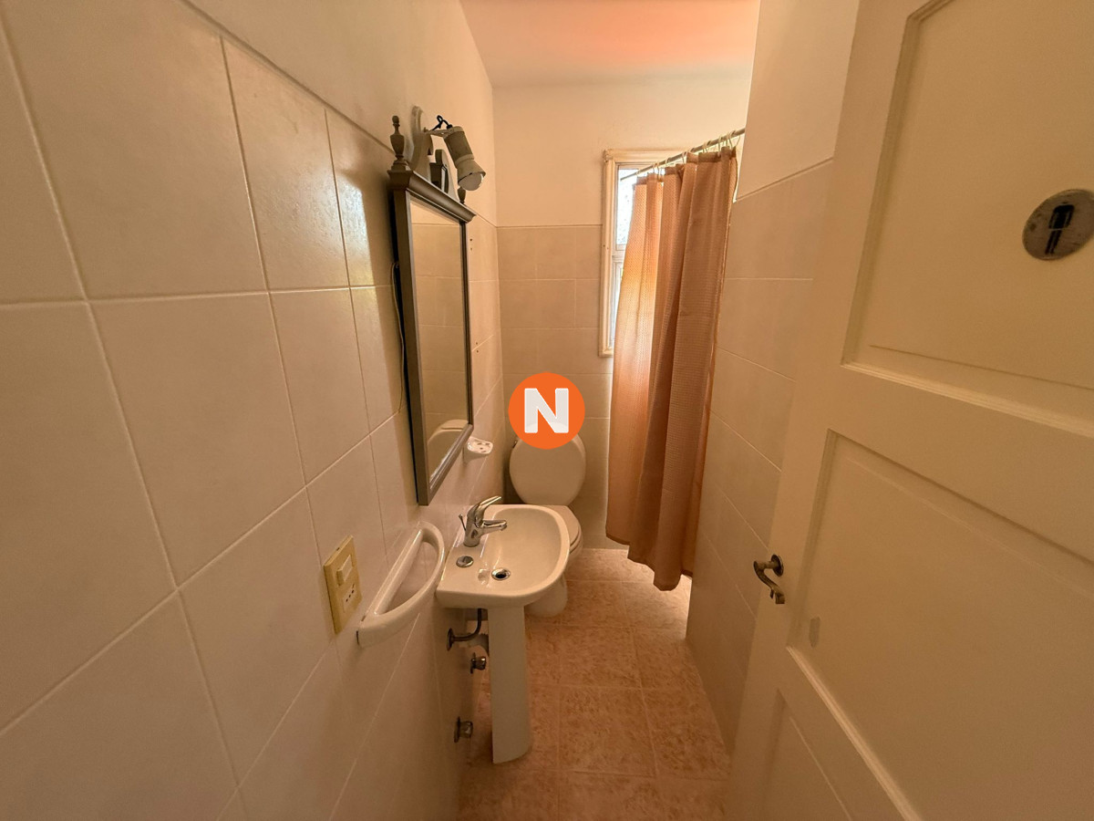 Casa Ref.223109 - Casa a una cuadra del mar en Venta