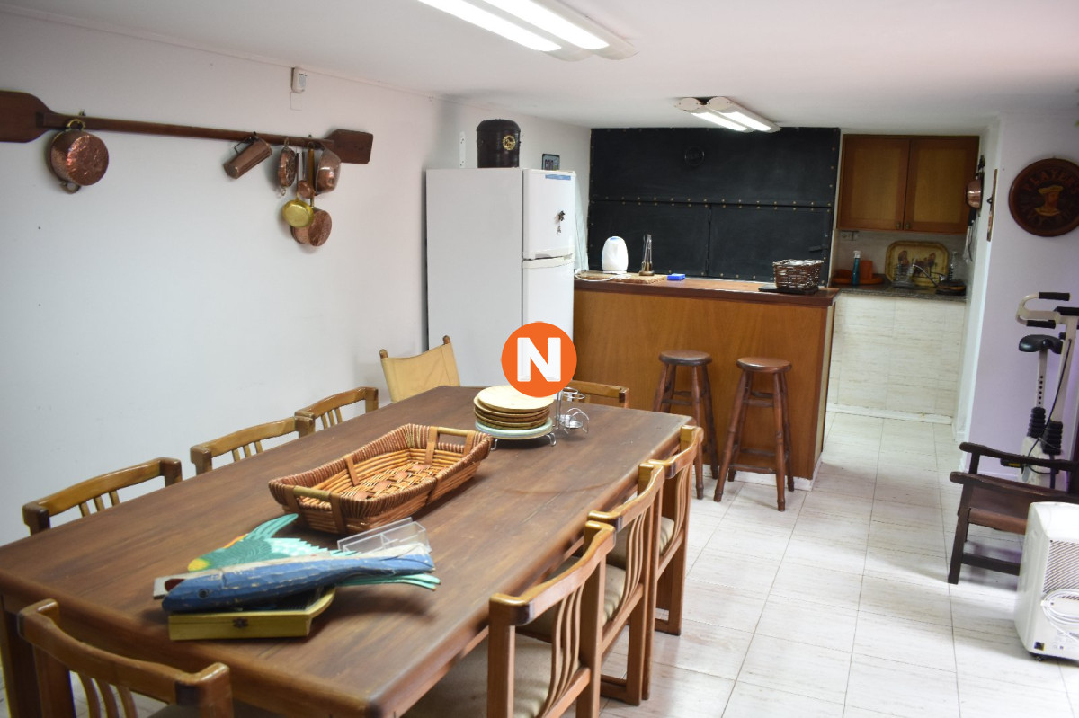 Casa Ref.208083 - Casa en Venta, Lugano, Punta del Este, 4 Dormitorios.