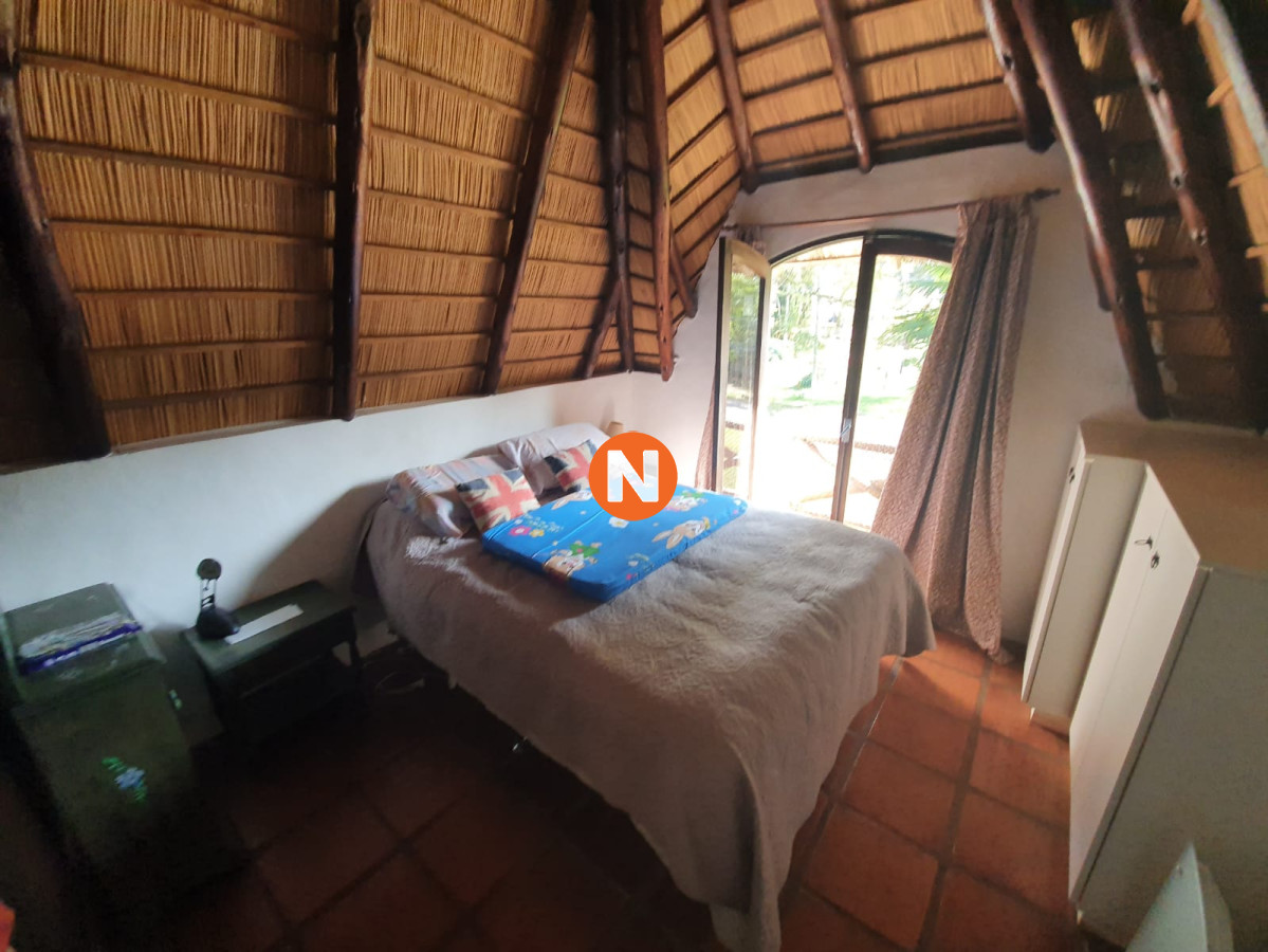 Casa Ref.216615 - Casa en venta Pinares!