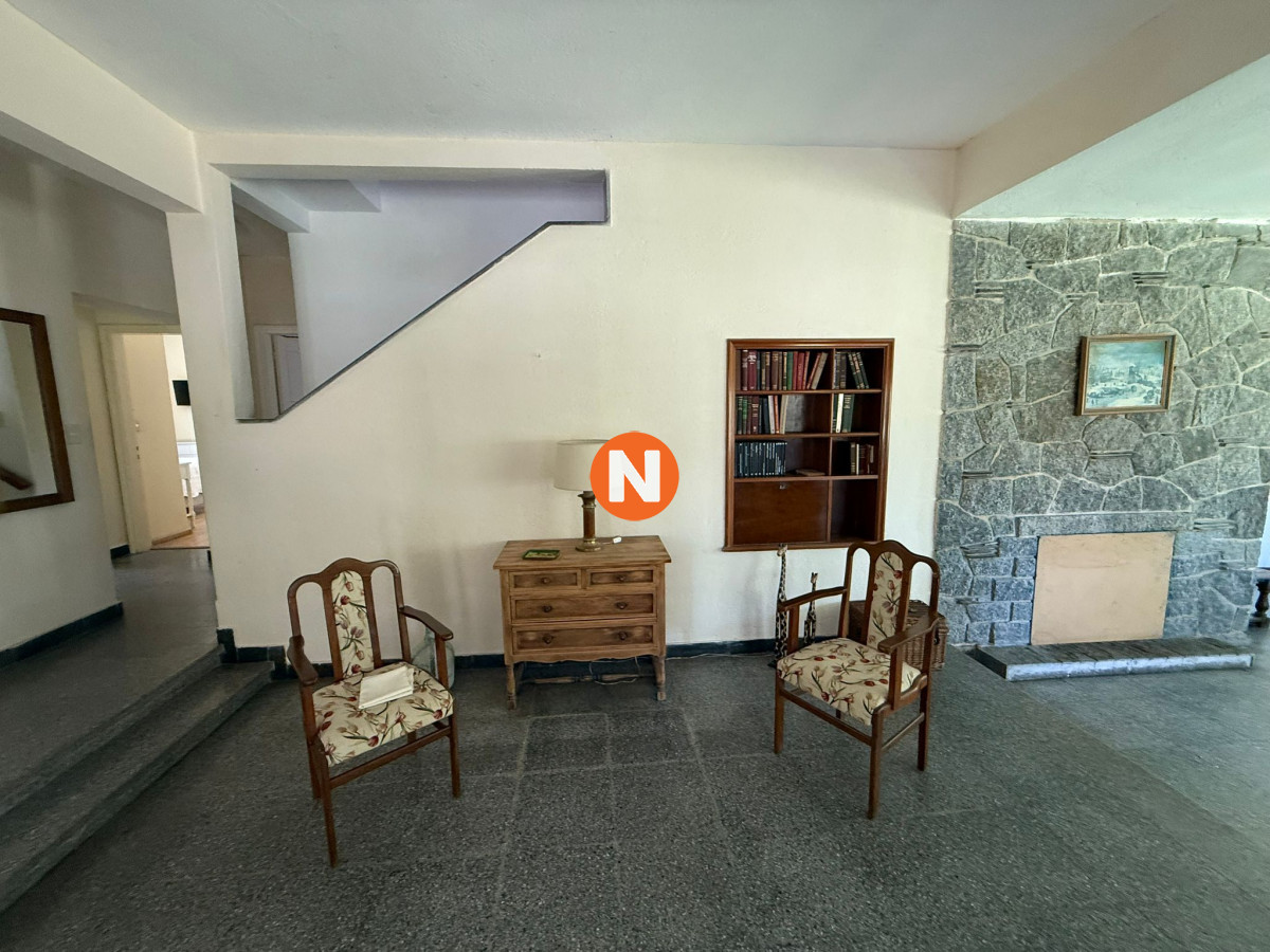 Casa Ref.223109 - Casa a una cuadra del mar en Venta