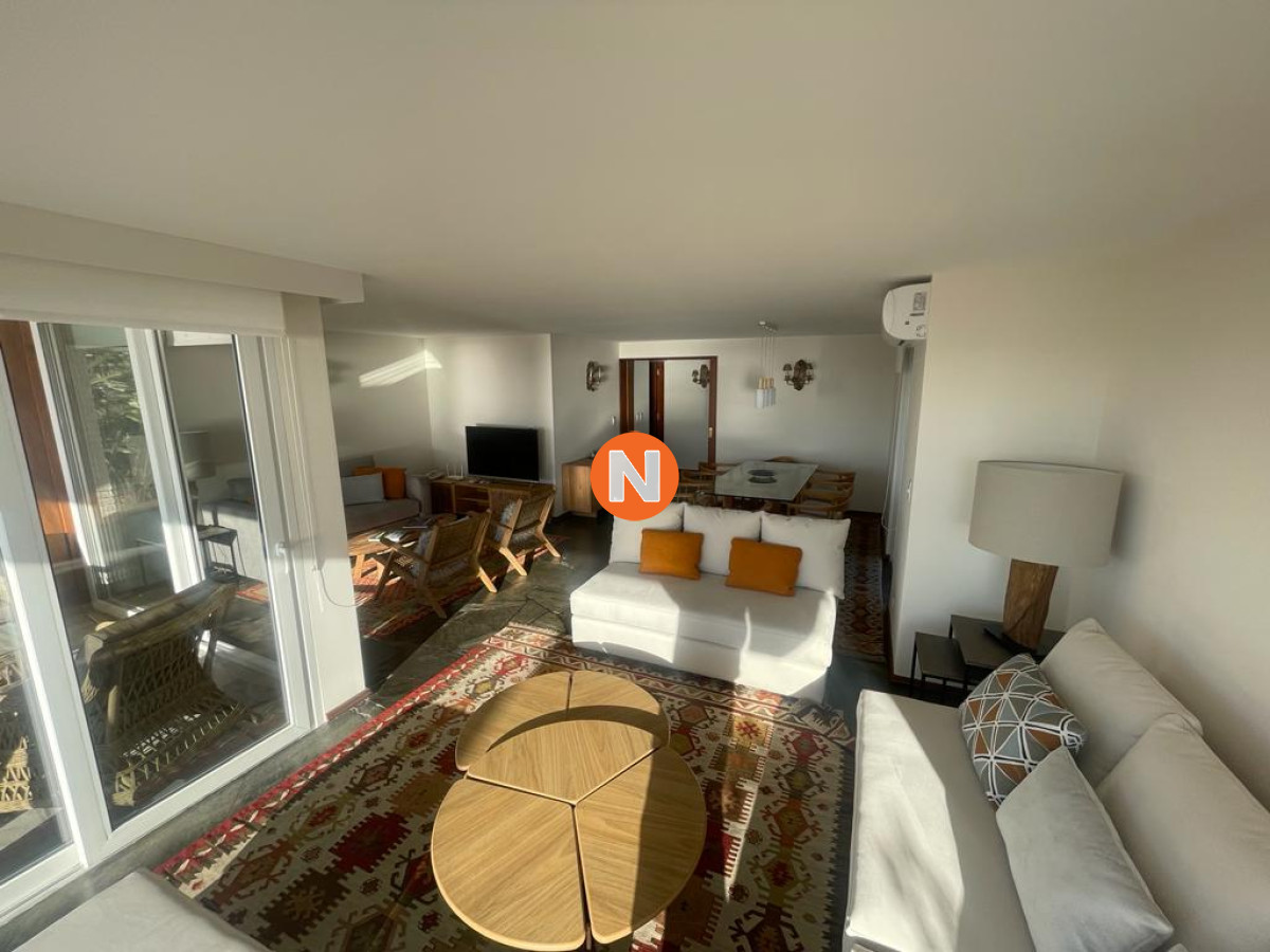 Casa Ref.220267 - Casa en alquiler en la Peninsula de Punta del Este 
