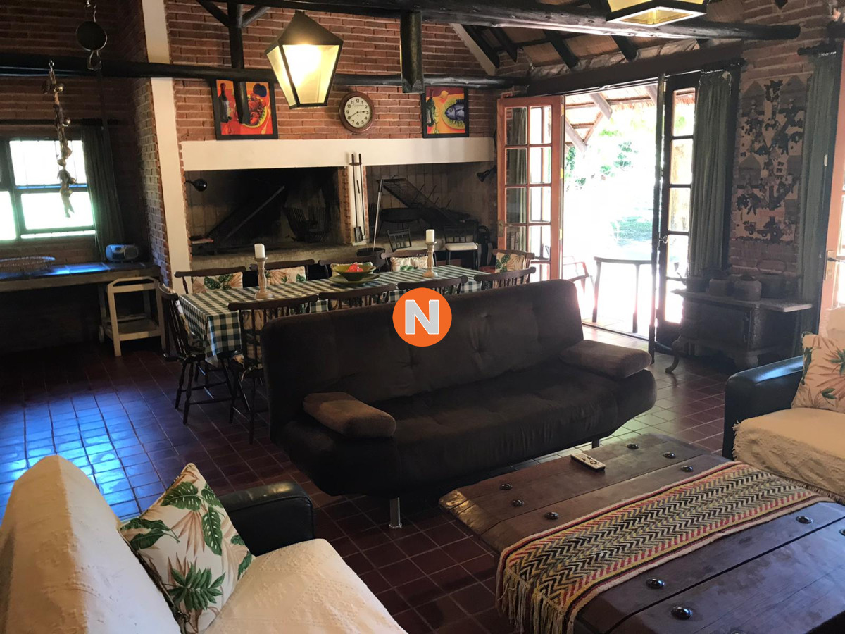 Casa Ref.205120 - Casa en Venta, Golf, Punta del Este, 4 Dormitorios.