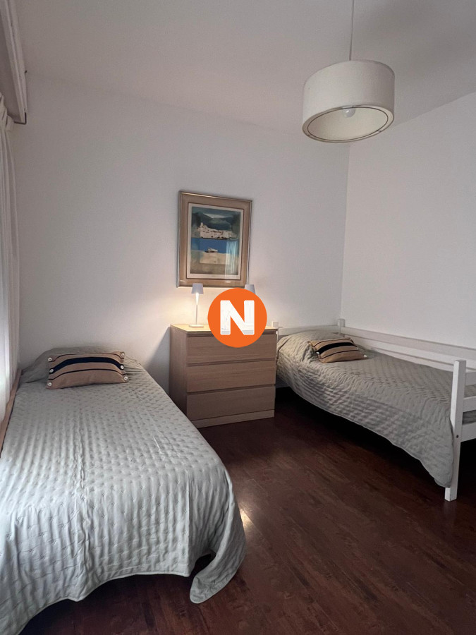 Casa Ref.221592 - Chalet en Venta - Estupendo para vivienda de todo el año