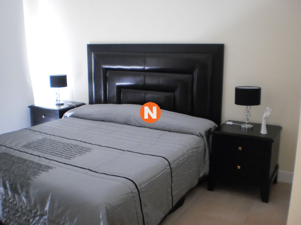 Casa Ref.207825 - Casa en Venta y Alquiler, Mansa, Punta del Este, 4 Dormitorios.