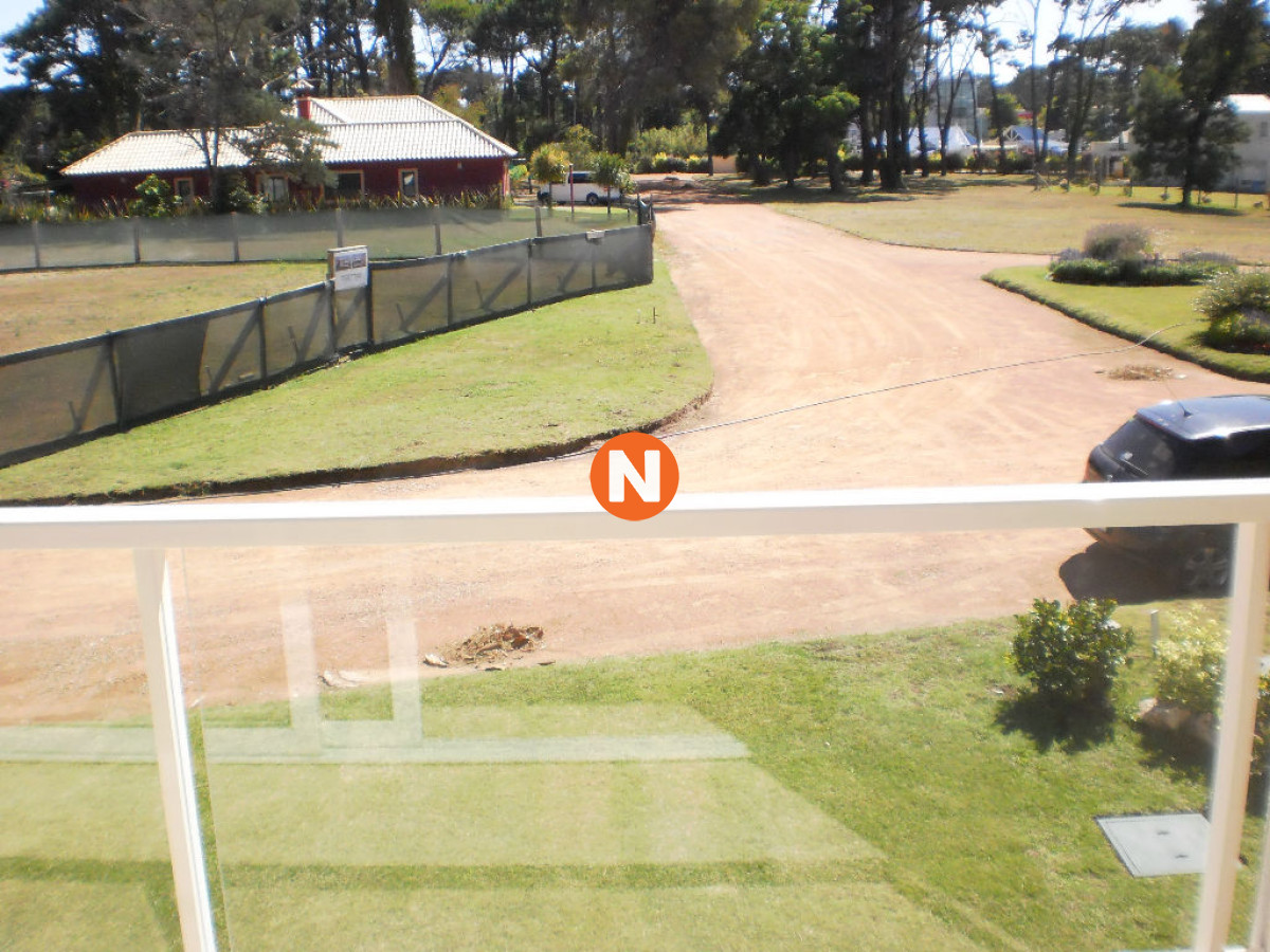 Casa Ref.207825 - Casa en Venta y Alquiler, Mansa, Punta del Este, 4 Dormitorios.