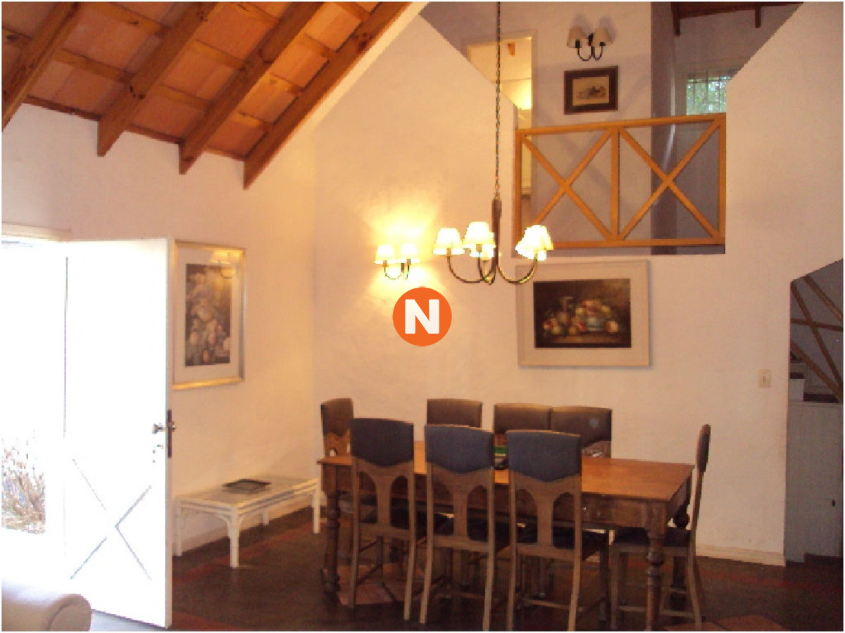 Casa Ref.208052 - Casa en Venta, Brava, Punta del Este, 3 Dormitorios.