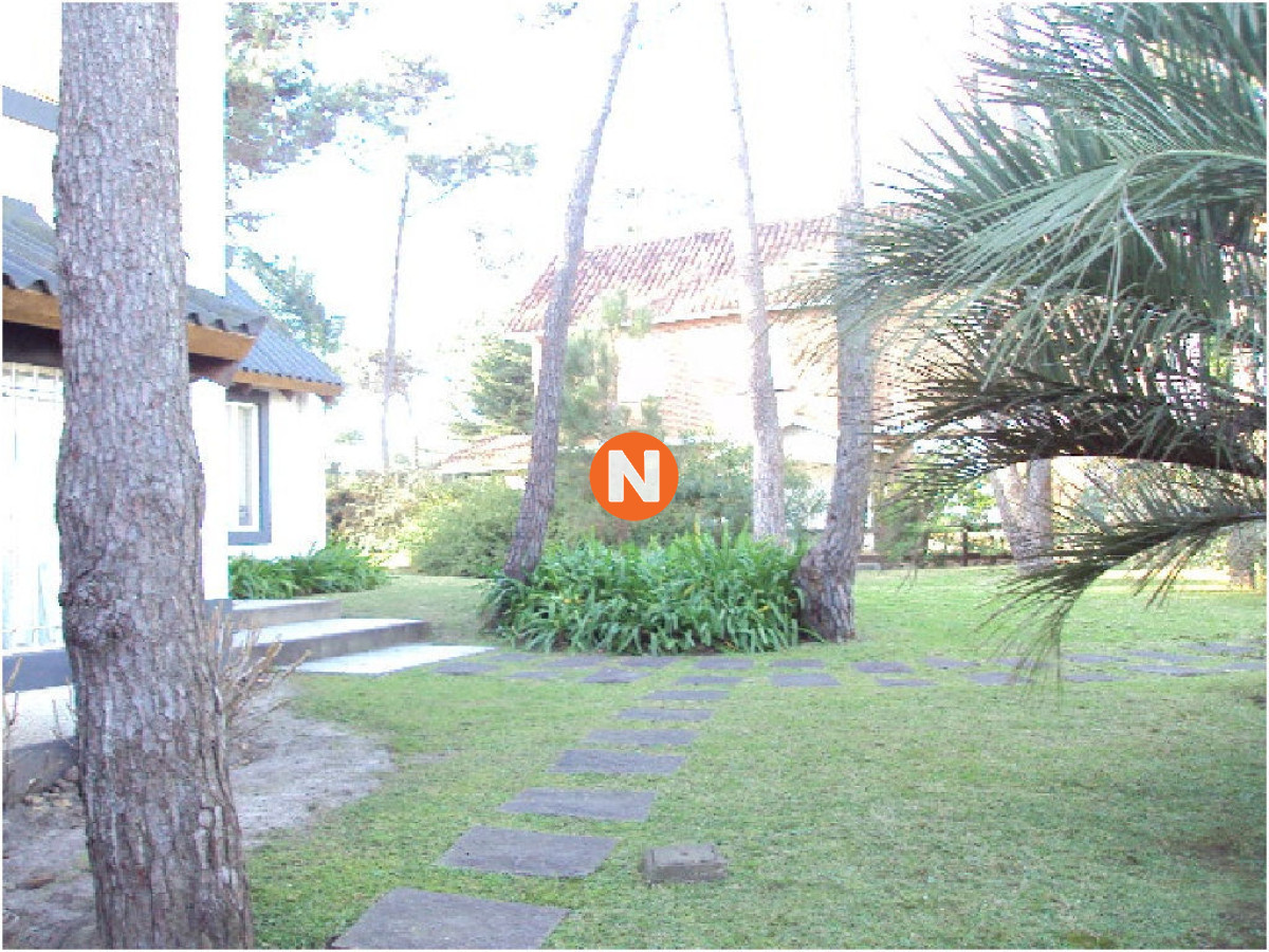 Casa Ref.208052 - Casa en Venta, Brava, Punta del Este, 3 Dormitorios.