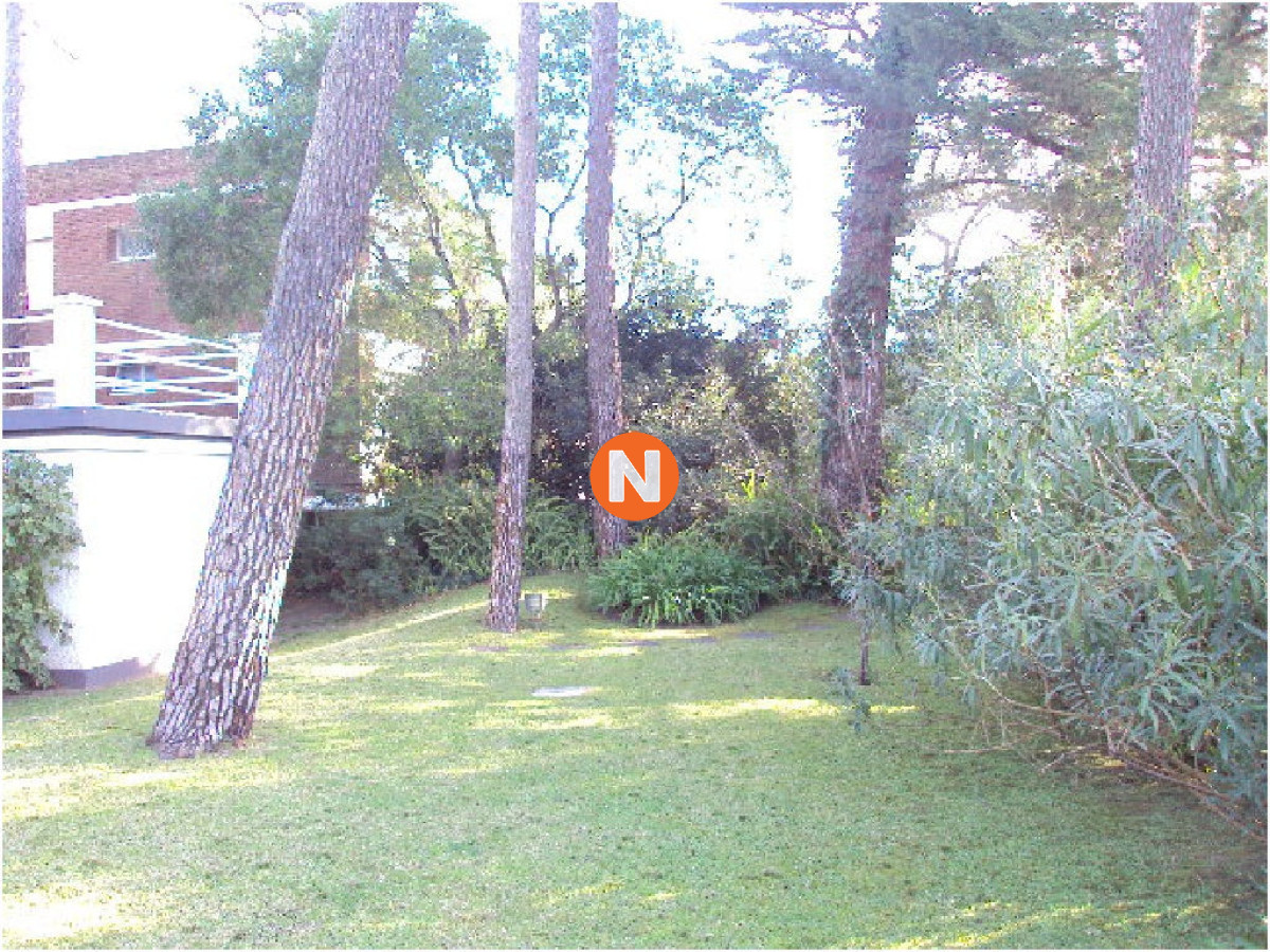Casa Ref.208052 - Casa en Venta, Brava, Punta del Este, 3 Dormitorios.