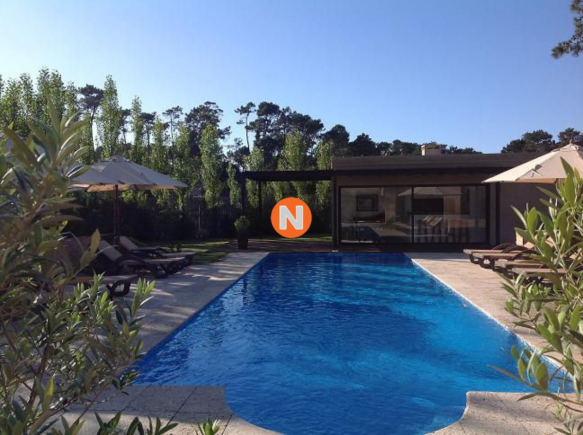 Casa Ref.209043 - Espectacular Casa venta y alquiler de temporada