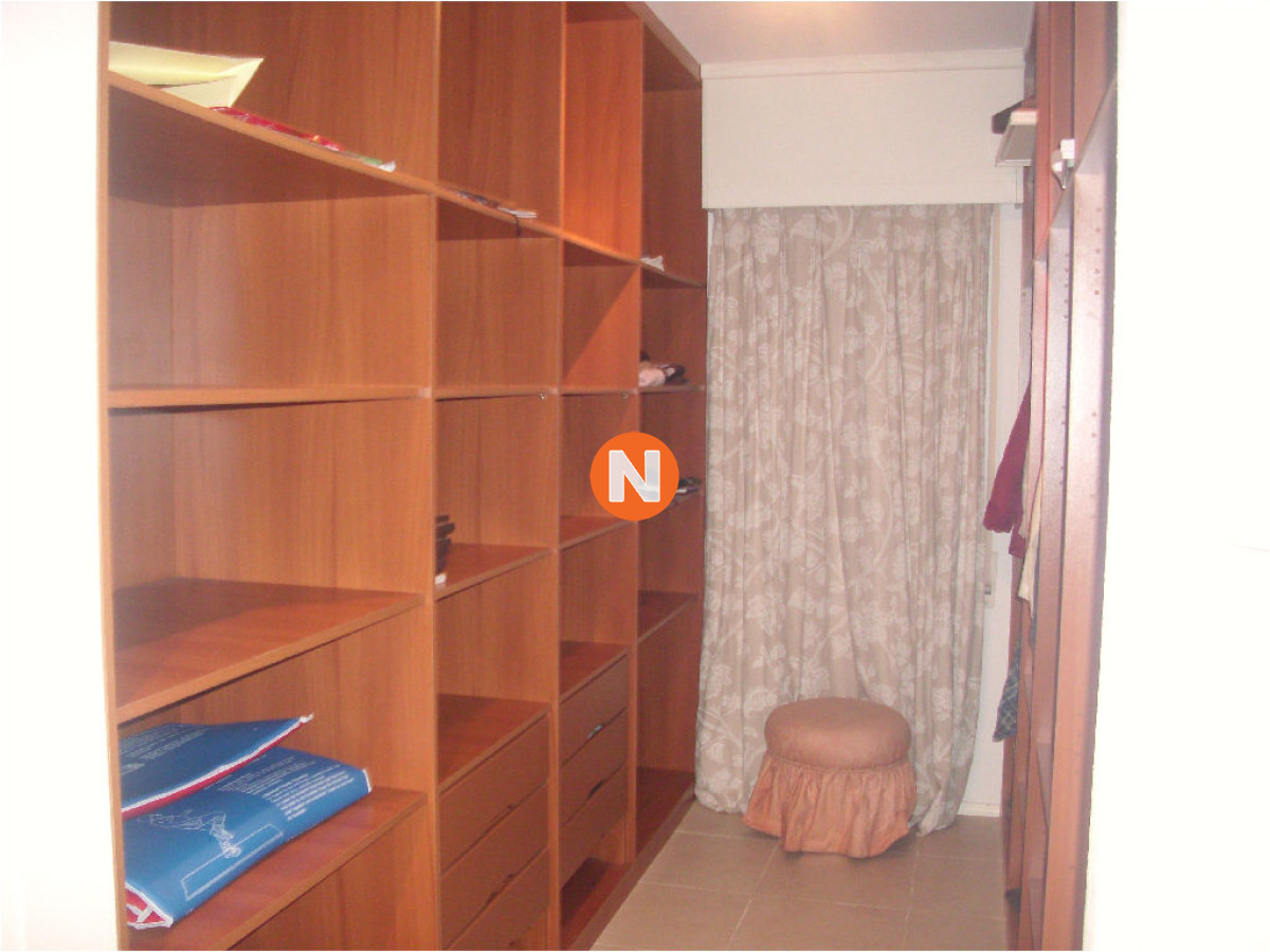Casa Ref.205811 - VENTA DE CASA DE 5 DORMITORIOS EN PRIMERA LINEA EN BRAVA PUNTA DEL ESTE 