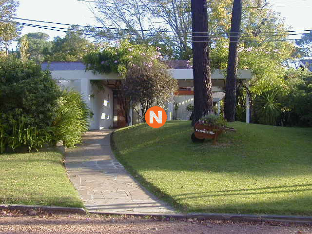Casa Ref.205994 - Casa en Venta, Mansa, Punta del Este, 4 Dormitorios.