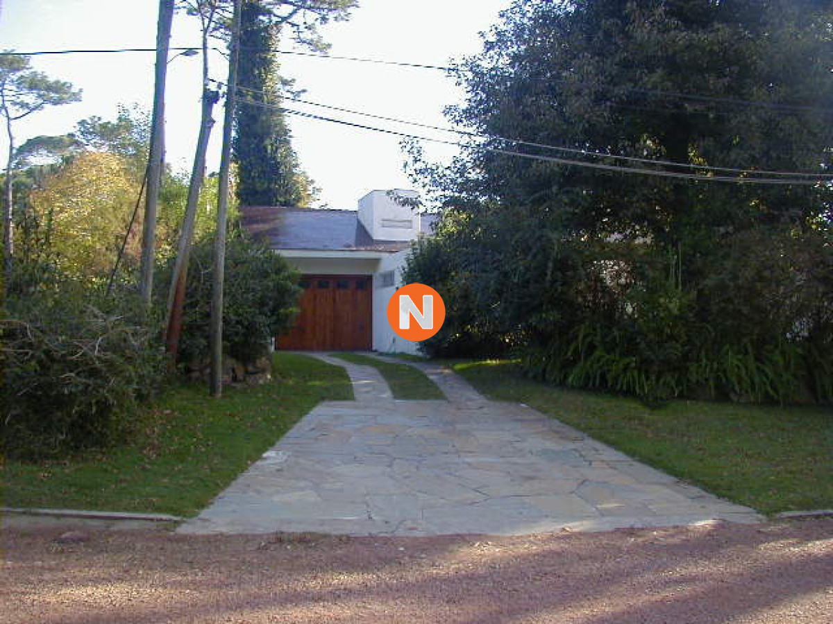 Casa Ref.205994 - Casa en Venta, Mansa, Punta del Este, 4 Dormitorios.