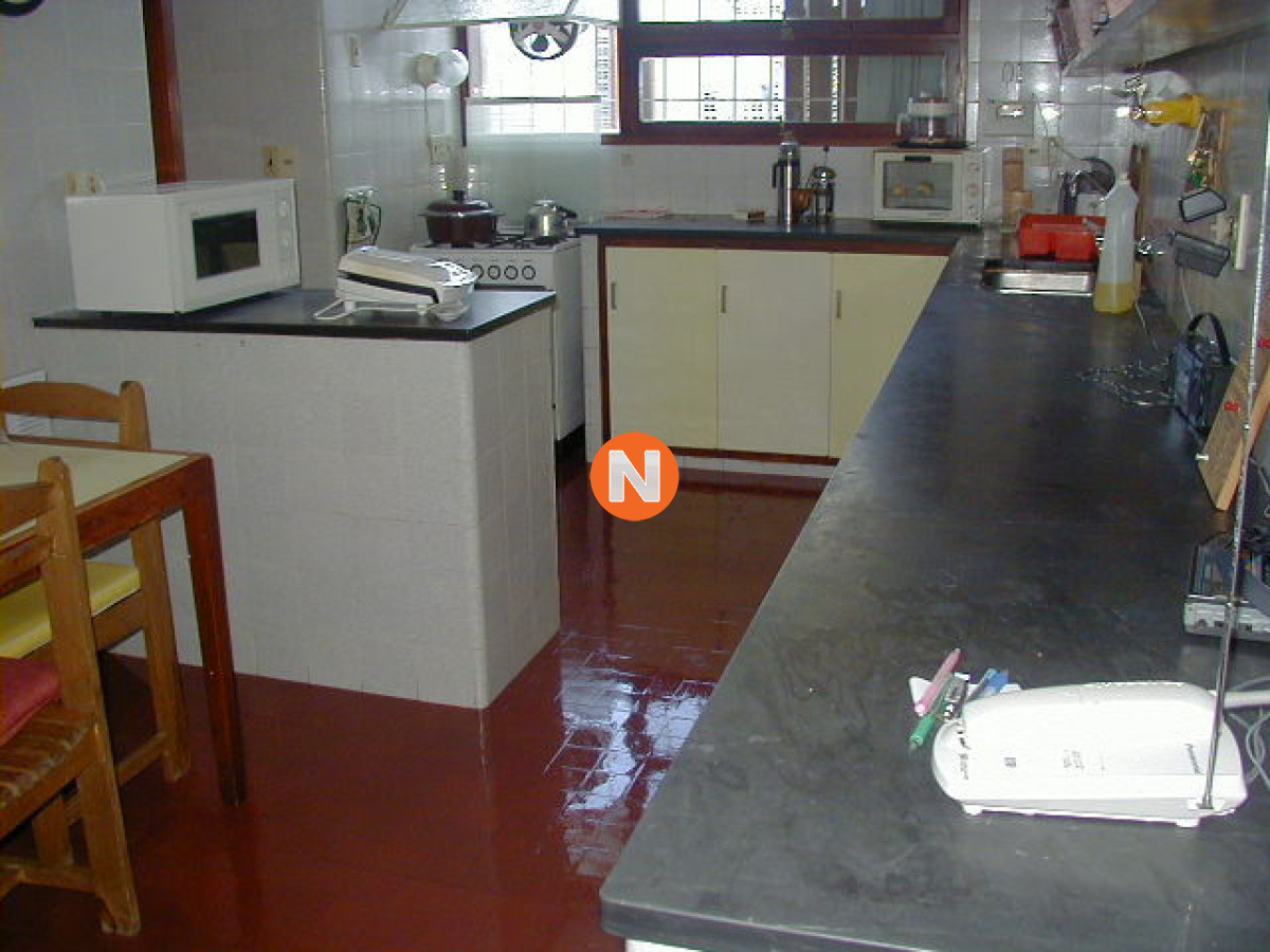 Casa Ref.205994 - Casa en Venta, Mansa, Punta del Este, 4 Dormitorios.