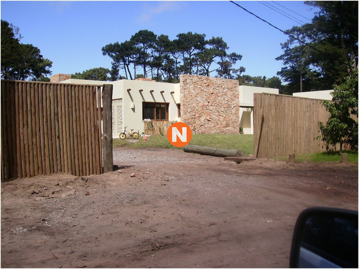 casa en venta y alquiler, san rafael, punta del este, 4 dormitorios. - nlv206952c