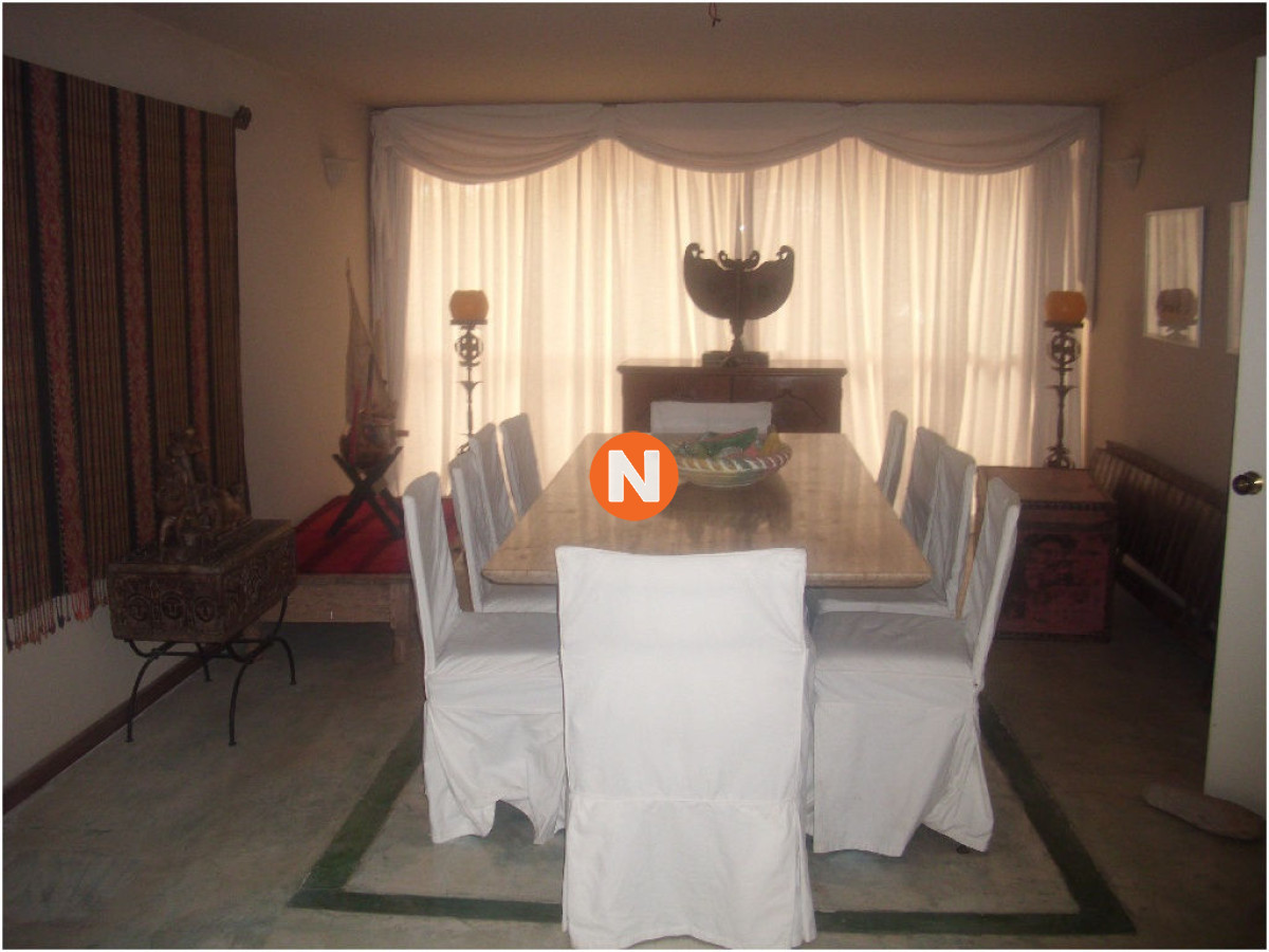 Casa Ref.205044 - Casa en Venta y Alquiler, San Rafael, Punta del Este, 5 Dormitorios.