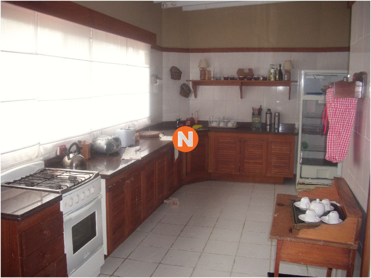 Casa Ref.205044 - Casa en Venta y Alquiler, San Rafael, Punta del Este, 5 Dormitorios.