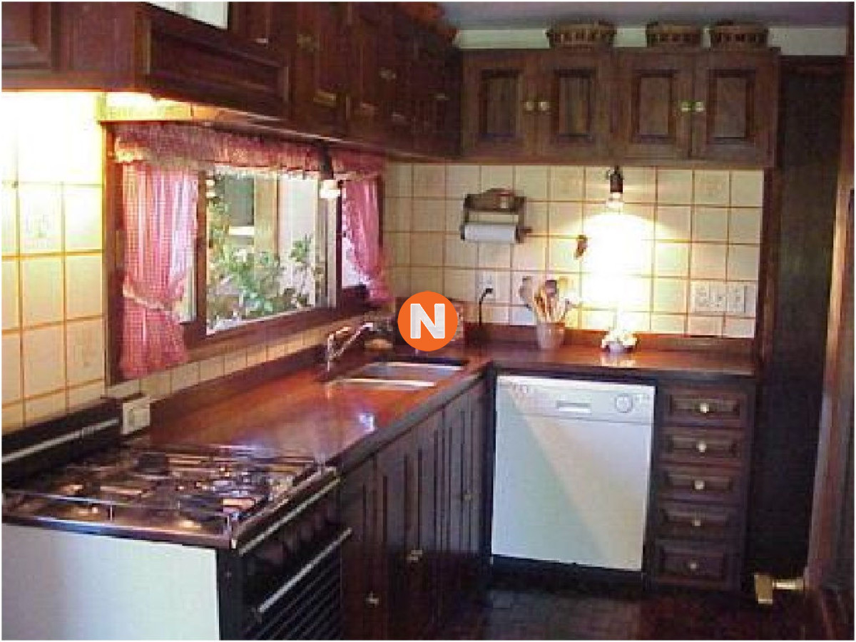 Casa Ref.205150 - Casa en alquiler, Punta del Este 5 dormitorios