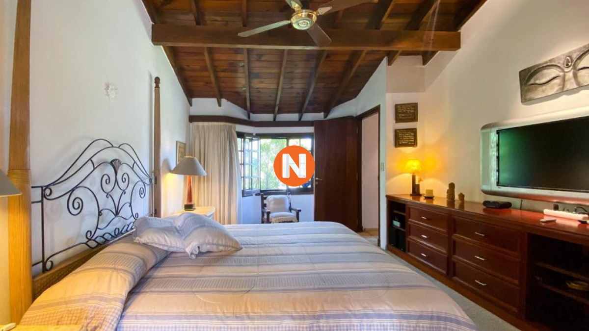 Casa Ref.206136 - Casa en Venta y Alquiler, Mansa, Punta del Este, 4 Dormitorios.