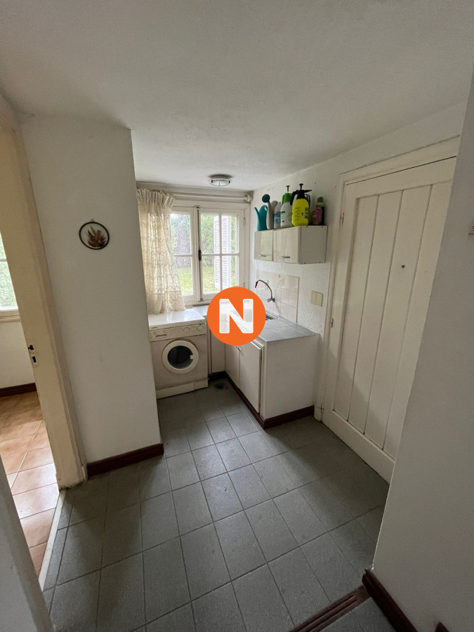 Casa Ref.209012 - Casa en Venta, Cantegril, Punta del Este, 4 Dormitorios.