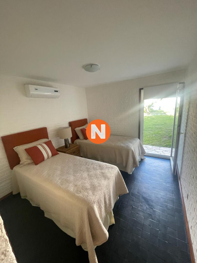Casa Ref.220267 - Casa en alquiler en la Peninsula de Punta del Este 