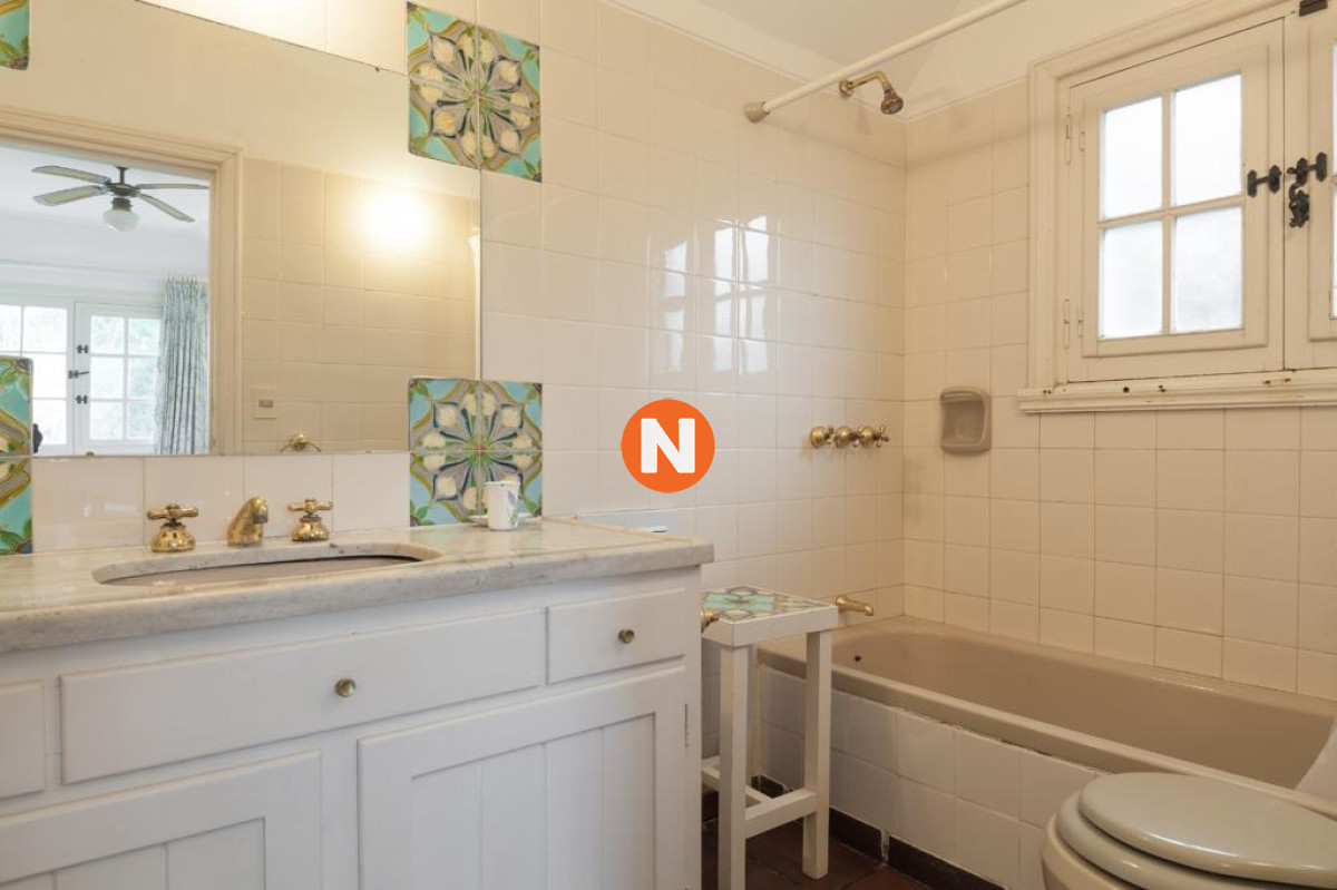 Casa Ref.209145 - Casa en Venta, Golf, Punta del Este, 5 Dormitorios.
