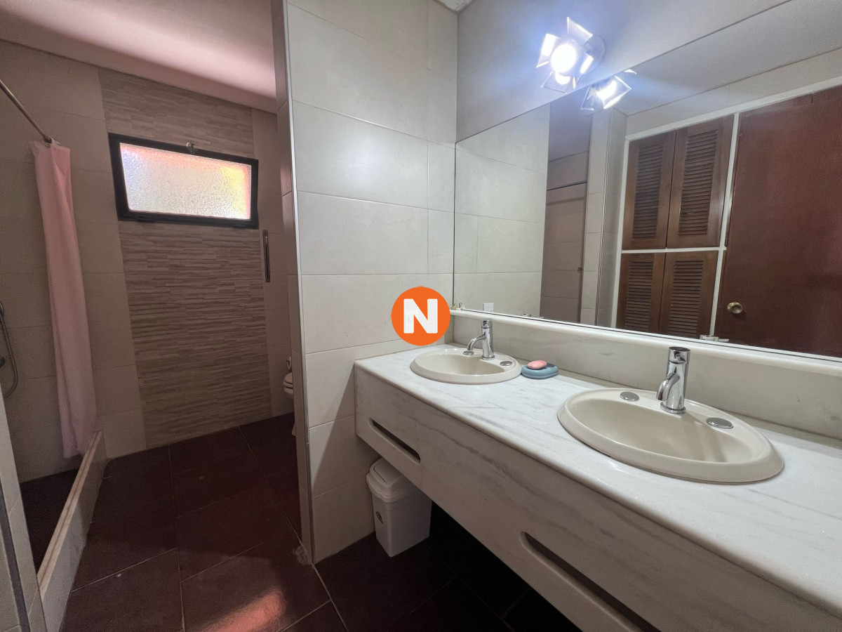Casa Ref.223467 - ESPECTACULAR PROPIEDAD A PASOS DEL MAR
