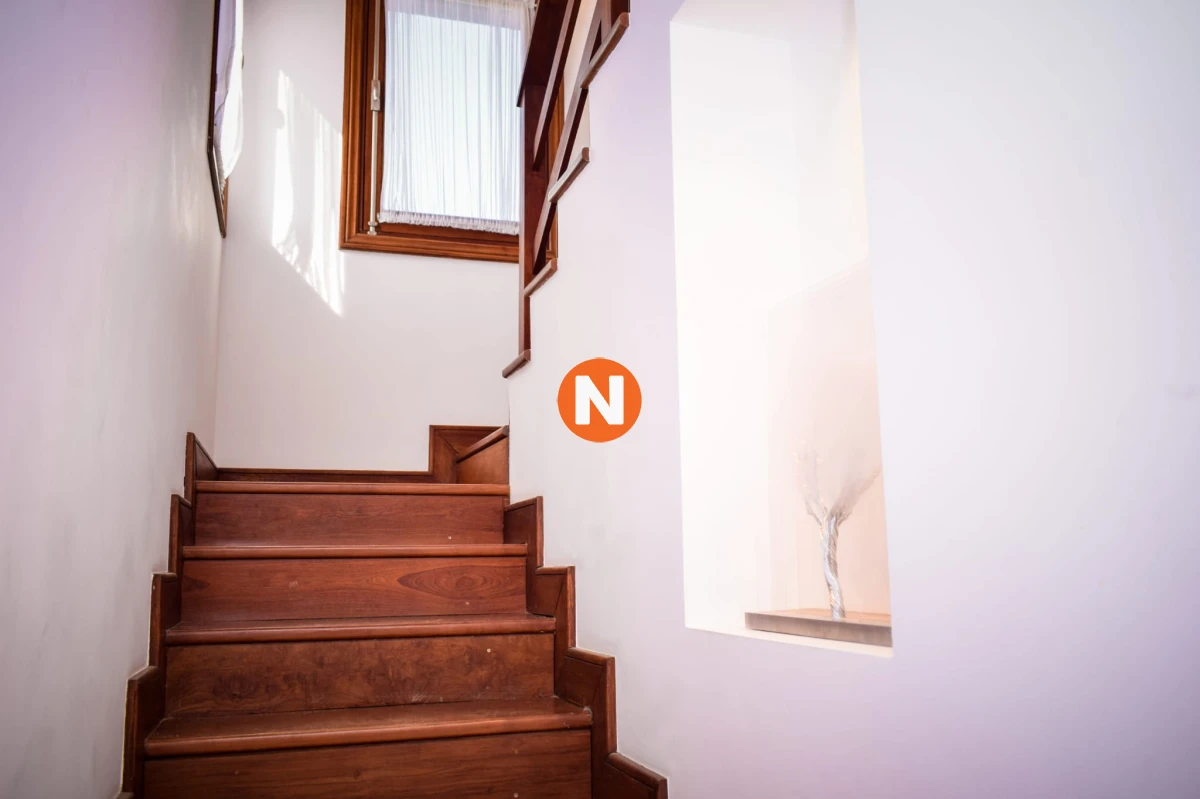 Casa Ref.219433 - Casa en Montoya de 5 dormitorios