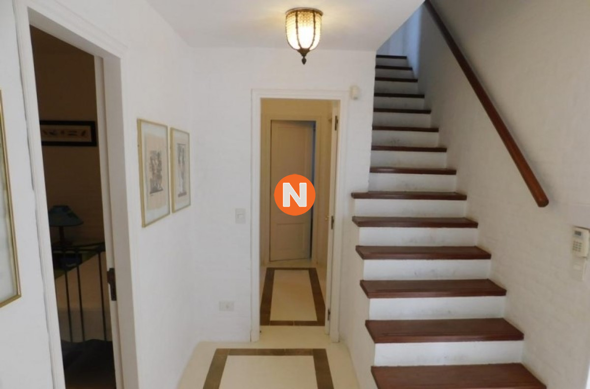 Casa Ref.218030 - Casa a la Venta, 4 dormitorios, La Barra