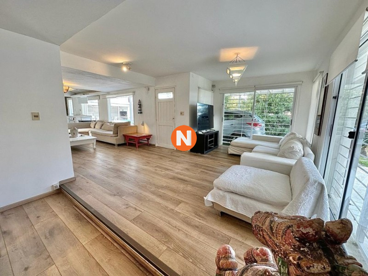 Casa Ref.223508 - Casa en Venta, 3 dormitorios, Punta del Este