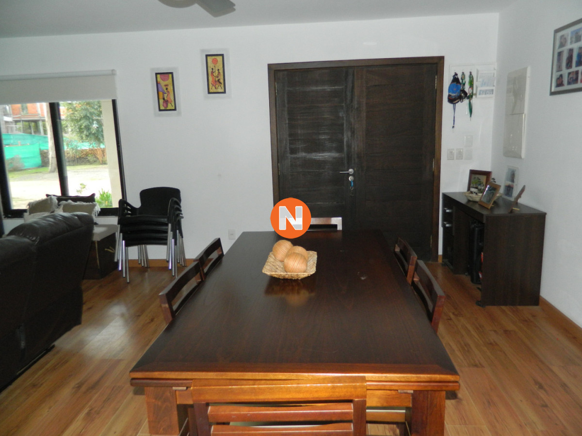 Casa Ref.224826 - Casa en Venta barrio La Arbolada