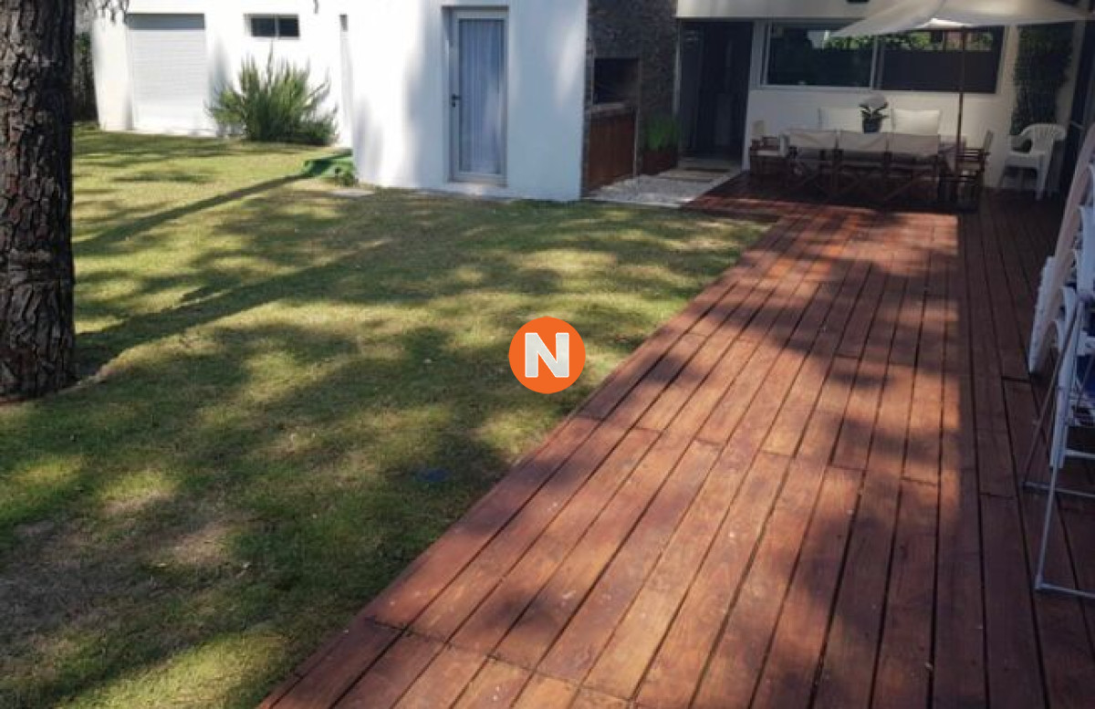 Casa Ref.219757 - La casa en barrio muy privilegiado por su tranquilidad