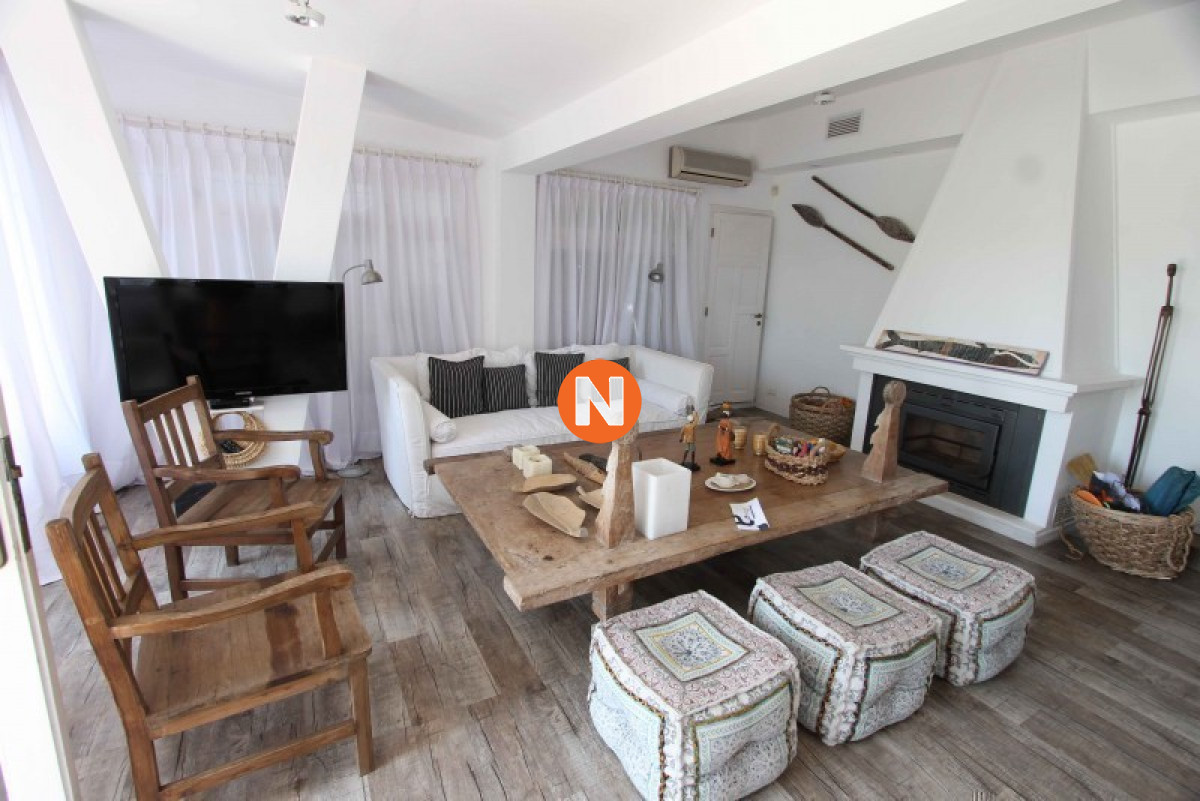 Casa Ref.223499 - Casa en Venta, 3 dormitorios, La Barra