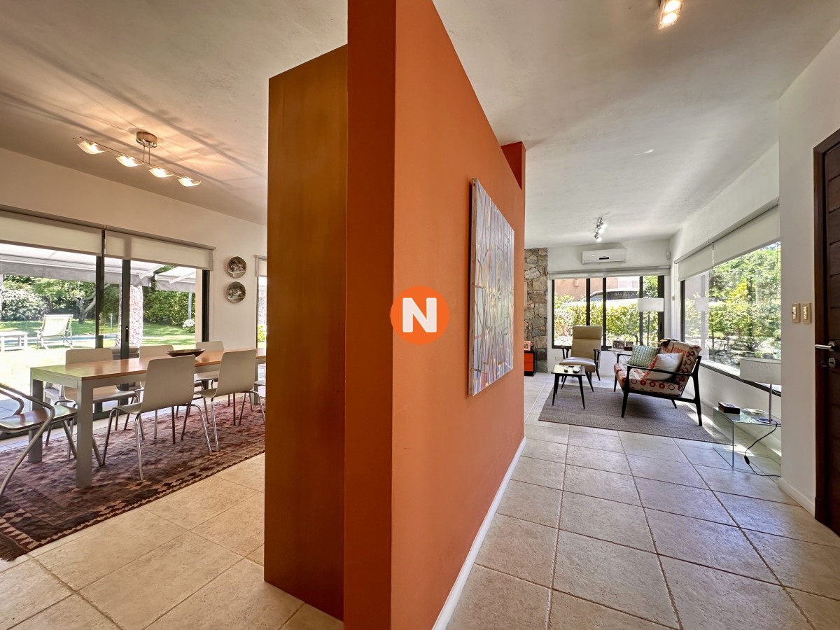 Casa Ref.223253 - Casa en venta en barrio privado, Punta del Este