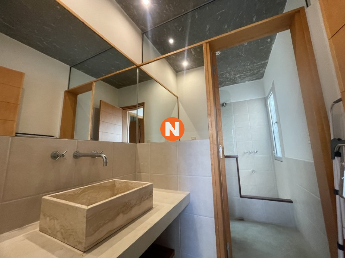 Casa Ref.223500 - Casa en Venta, 5 dormitorios, La Barra