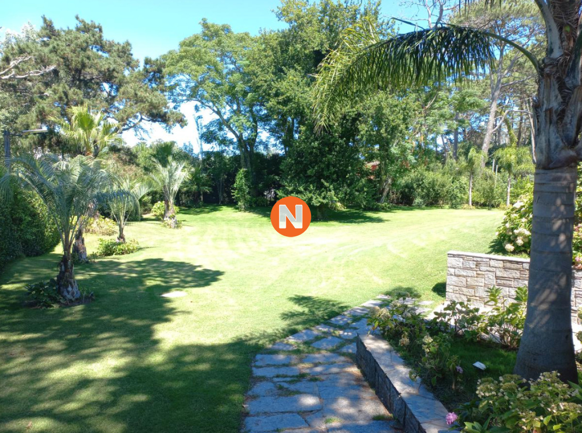 Casa Ref.223711 - Exclusiva Casa en Venta, 10 dormitorios