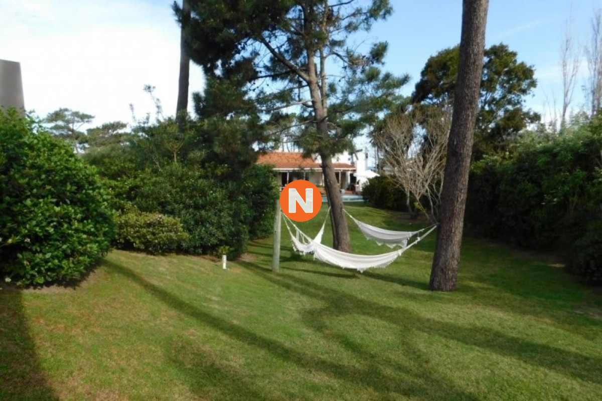 Casa Ref.218030 - Casa a la Venta, 4 dormitorios, La Barra