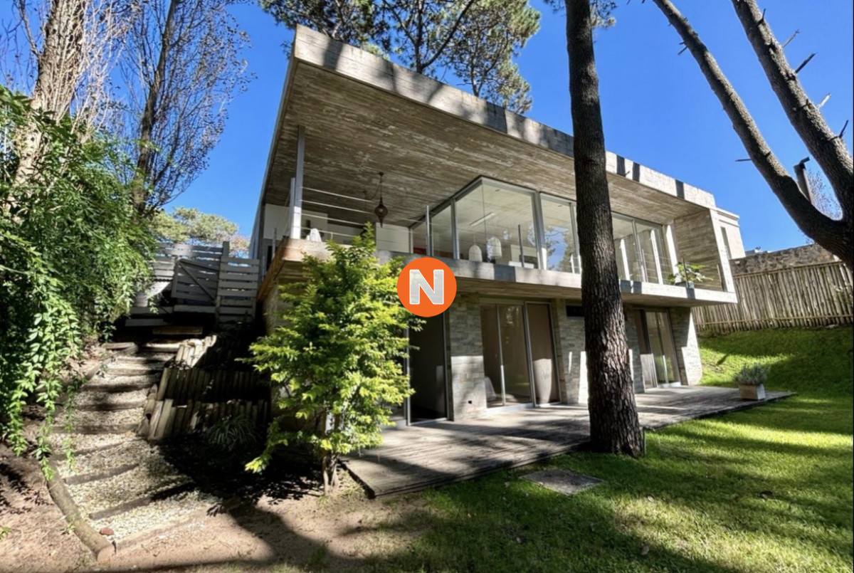 Casa Ref.224824 - Excelente Casa en Venta en NORESTE Residence