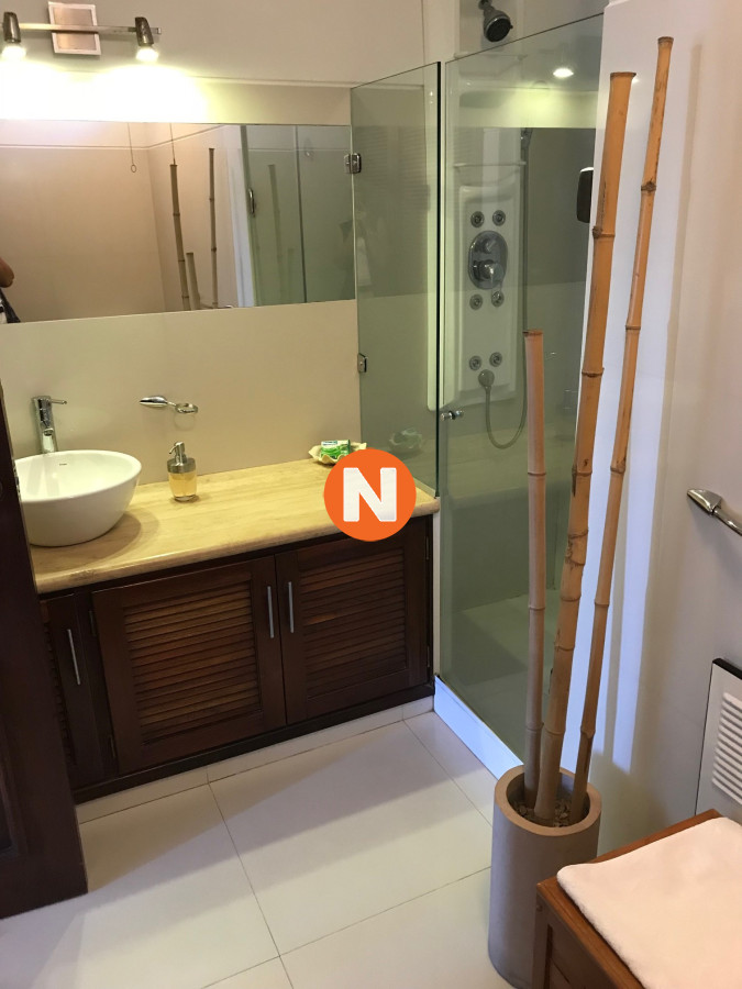 Casa Ref.205486 - Casa en Venta  5 dorm en Playa Mansa
