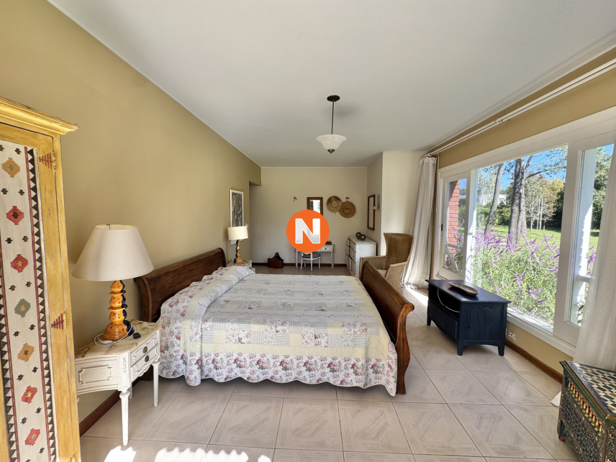 Casa Ref.205482 - ESPECTACULAR CASA EN EL GOLF DE 5 DORMITORIOS EN VENTA