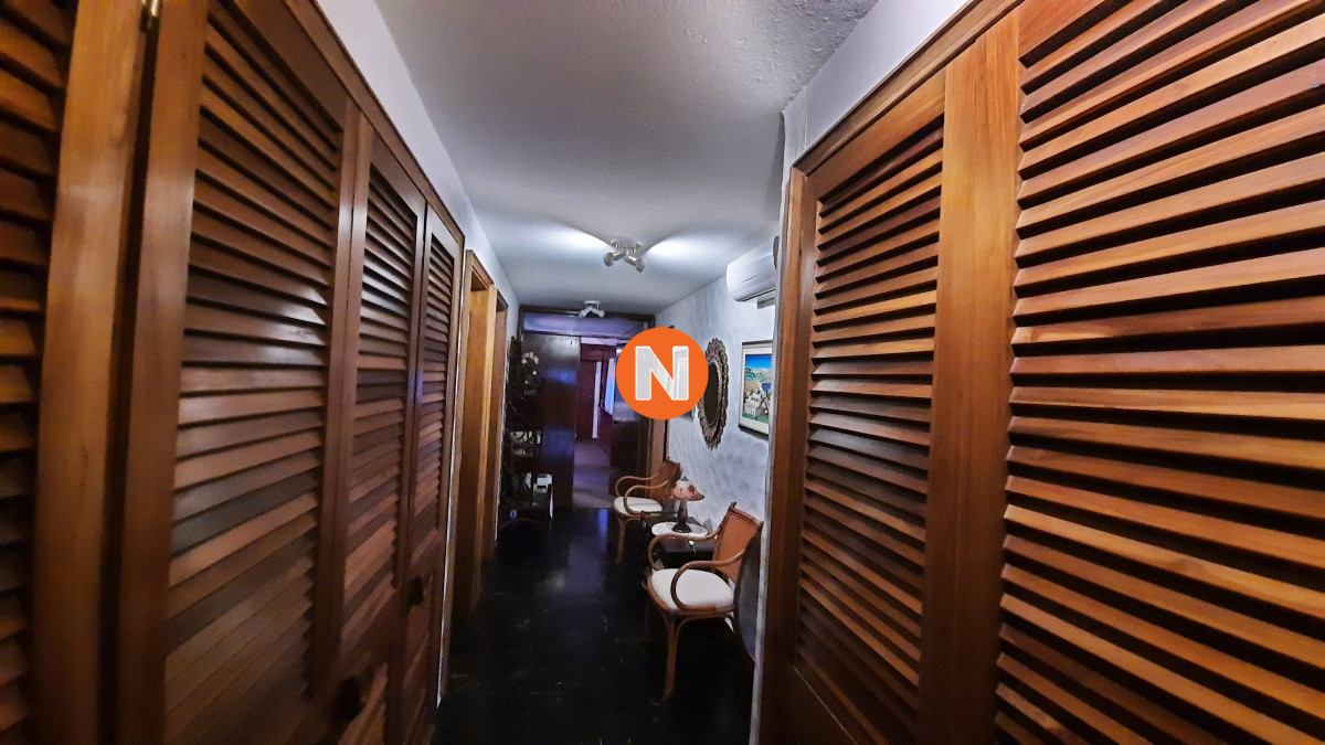 Casa Ref.207944 - CASA EN VENTA EN MANSA PUNTA DEL ESTE 5 DORMITORIOS 