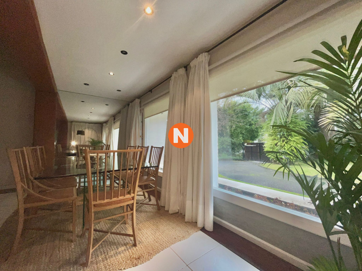 Casa Ref.207154 - Casa en Venta, Mansa, Punta del Este, 3 Dormitorios.