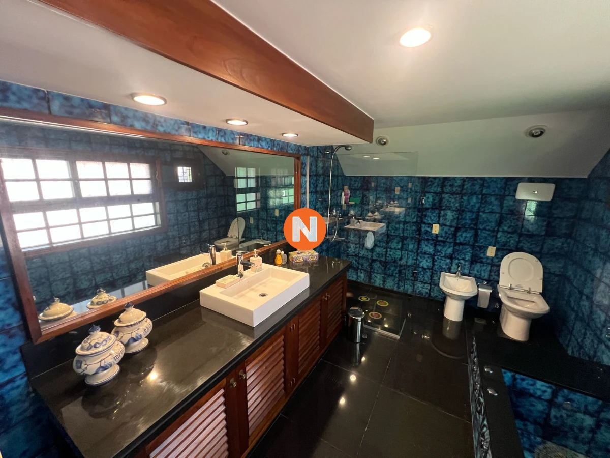 Casa Ref.206675 - Exclusiva Residencia en la Zona Más Prestigiosa de Punta del Este