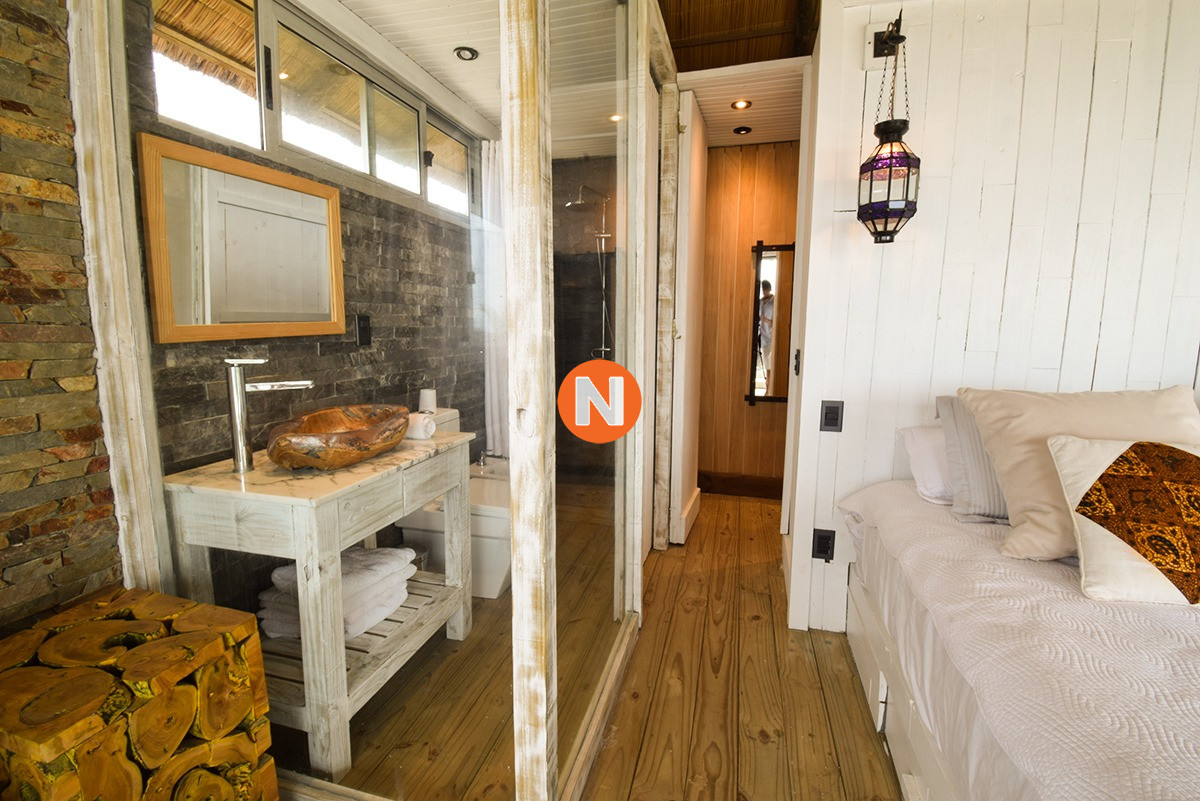 Casa Ref.207141 - EXCLUSIVA casa en José Ignacio,  mansion  frente al mar en venta , 6 Dormitorios.
