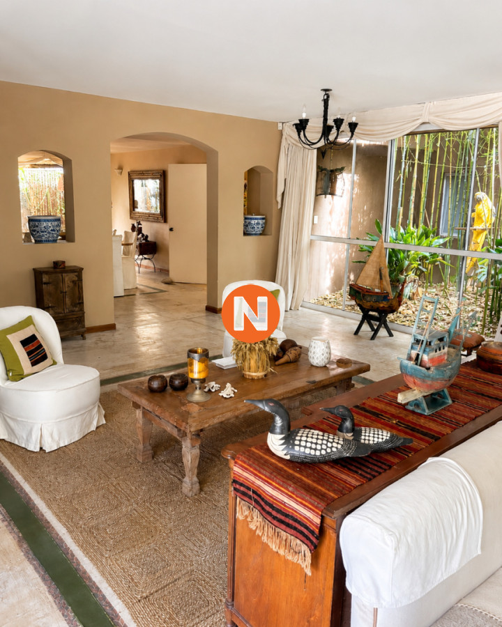 Casa Ref.220375 - Cálida casa en Parada 13 de La Brava