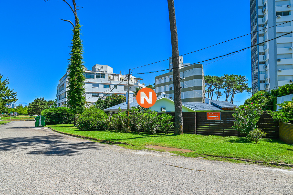 Casa Ref.208983 - Casa en Venta, Mansa, Punta del Este, 3 Dormitorios.