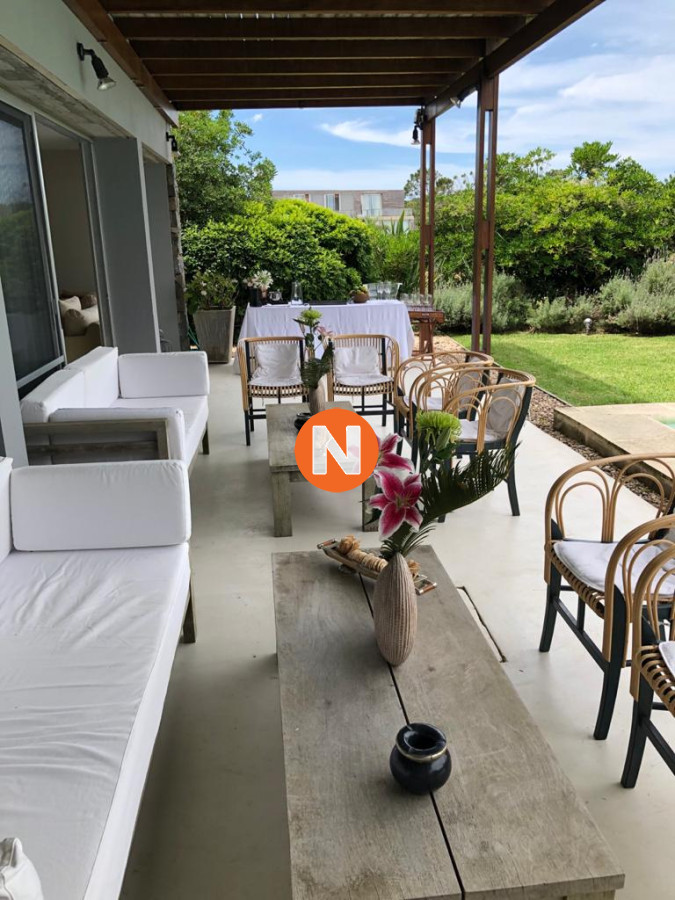 Casa Ref.216830 - Exclusiva casa en Venta, 4 dormitorios