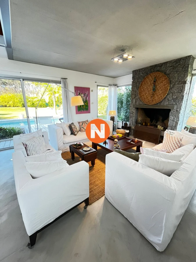 Casa Ref.207874 - Casa en Venta y Alquiler, Rincón del Indio, Punta del Este, 3 Dormitorios.